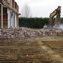 Démolition - Corps de Bâtiment : préparez le terrain en démolissant les structures existantes Cahors